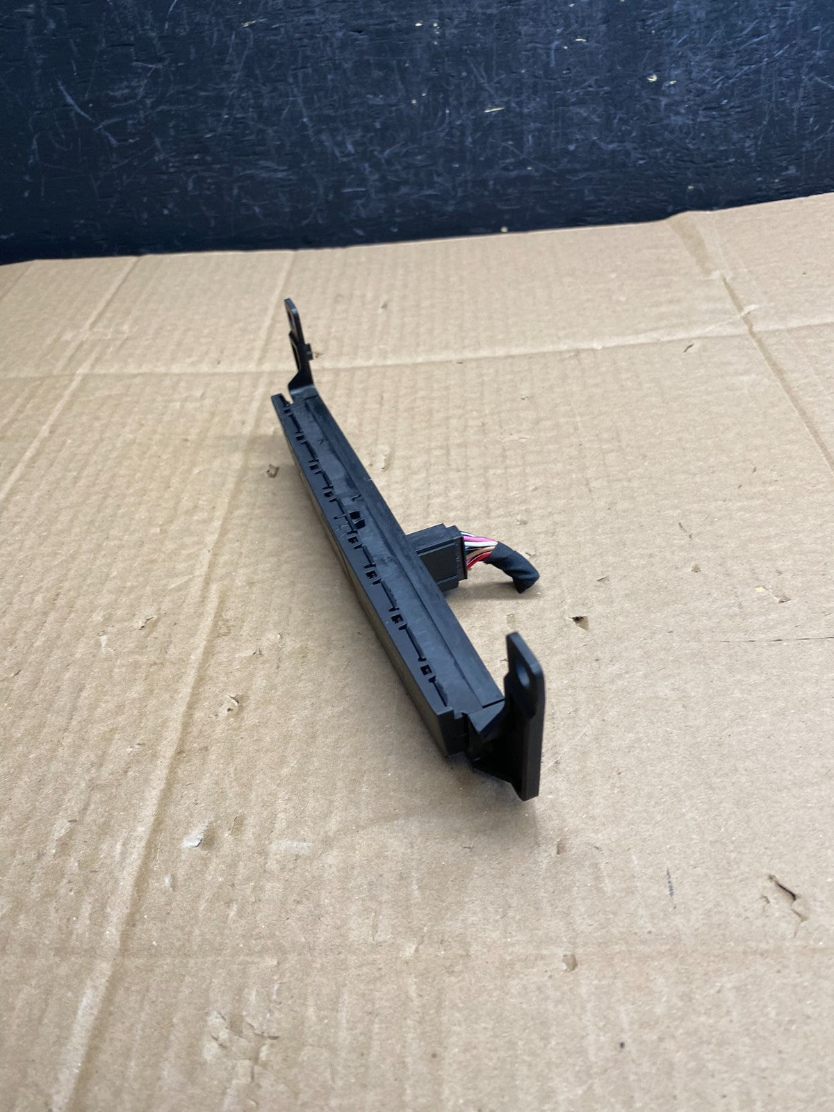 2013 - 2017 Buick Enclave Center Dash Hazard Waring Multi Switch AC9362 DG2