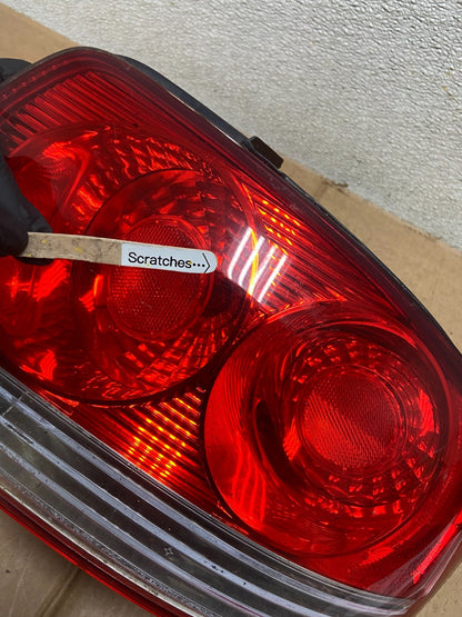 2002 - 2005 Hyundai Sonata Right Passenger RH Side Tail Light OEM AA1257 DW3