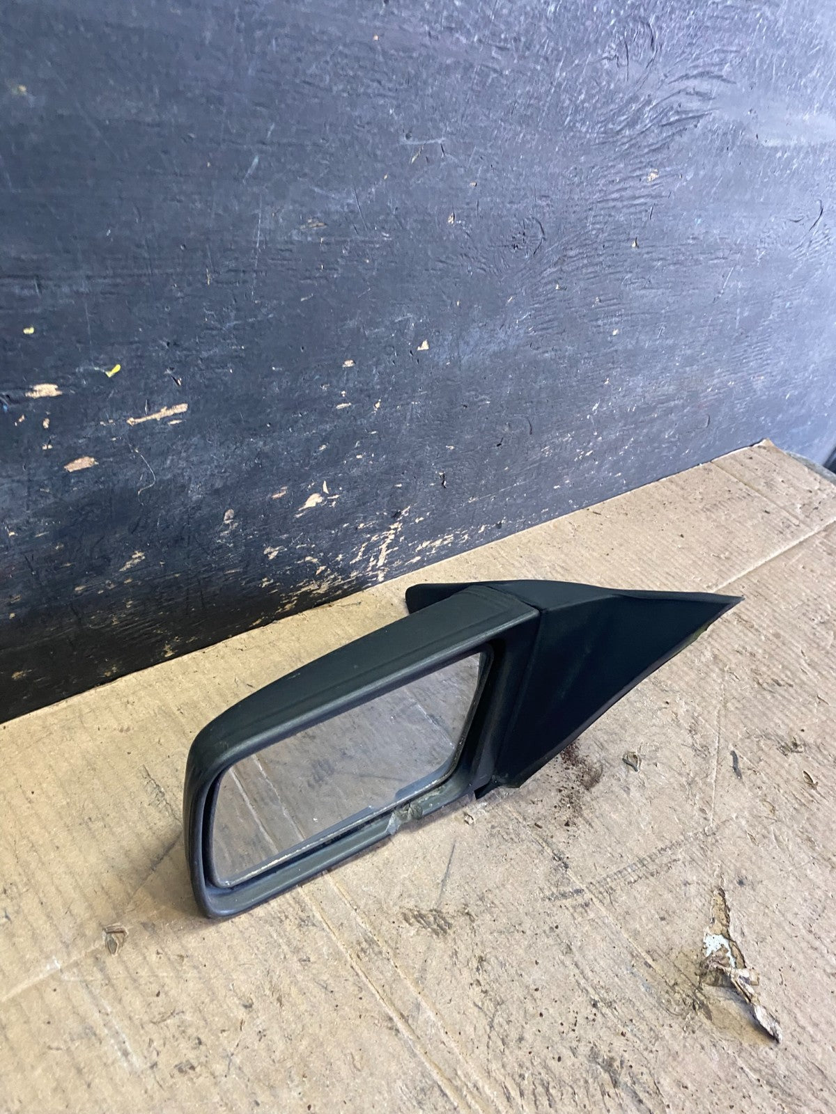 1987 Mitsubishi Tredia Left Driver LH Side View Door Mirror S0365 PS9