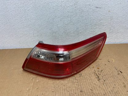 2007 2008 2009 Toyota Camry Right Passenger Side Tail Light AD2375 LK0