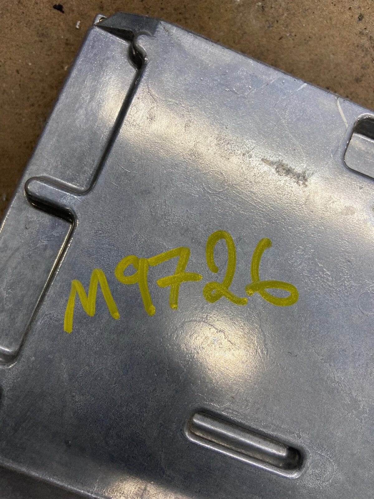 2005 Ford Explorer 4.0L Engine Control Computer 5l2a-12a650-kb M9726 DG4