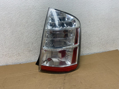 2006 to 2009 Toyota Prius Tail Light Right Passenger Side AG8872 DW0