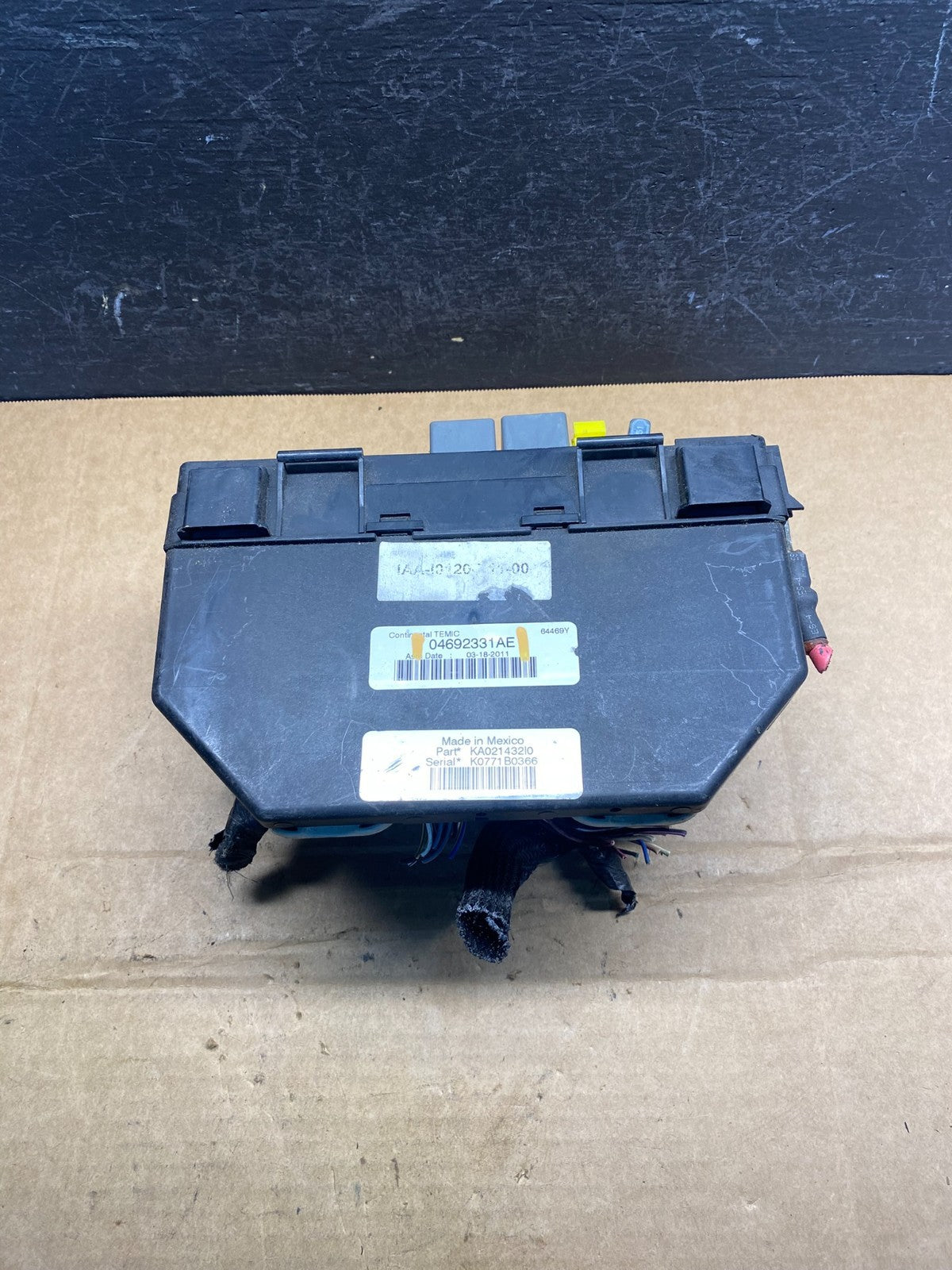 2011 Liberty Nitro TIPM Power Integrated Fuse Box Module AD7370 DG4