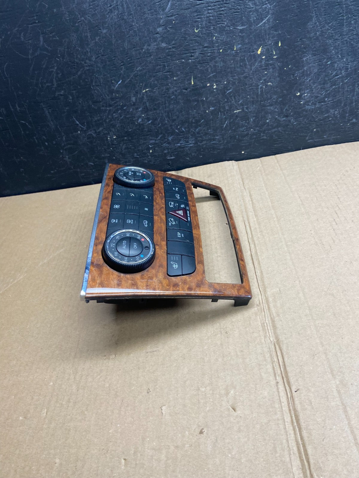 2007-2012 Mercedes X164 GL350 GL450 Climate Control Bezel Wood Switch AE4371 DG1