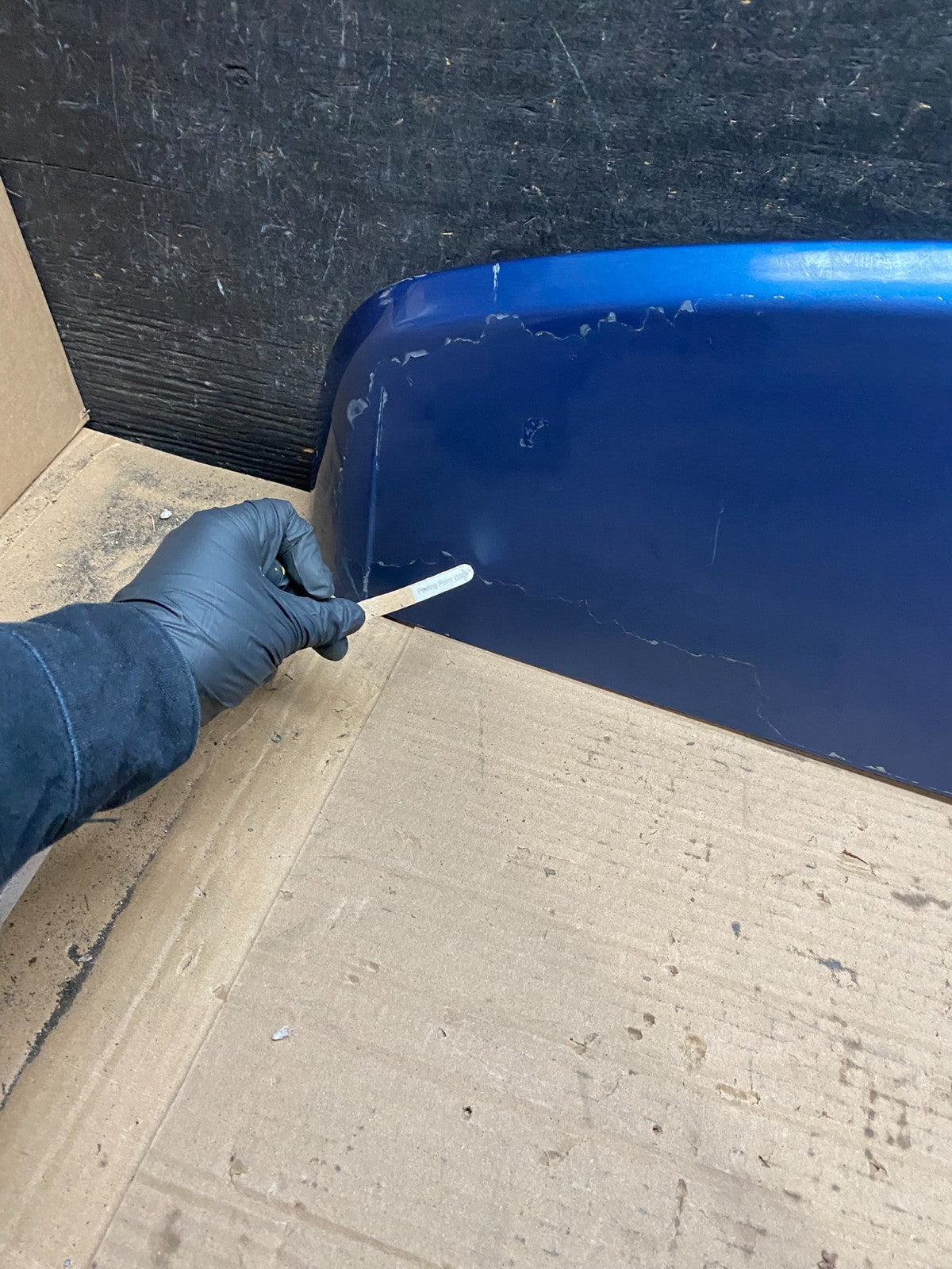 2009 to 2014 Volkswagen Routan Rear Spoiler V2487 DG4