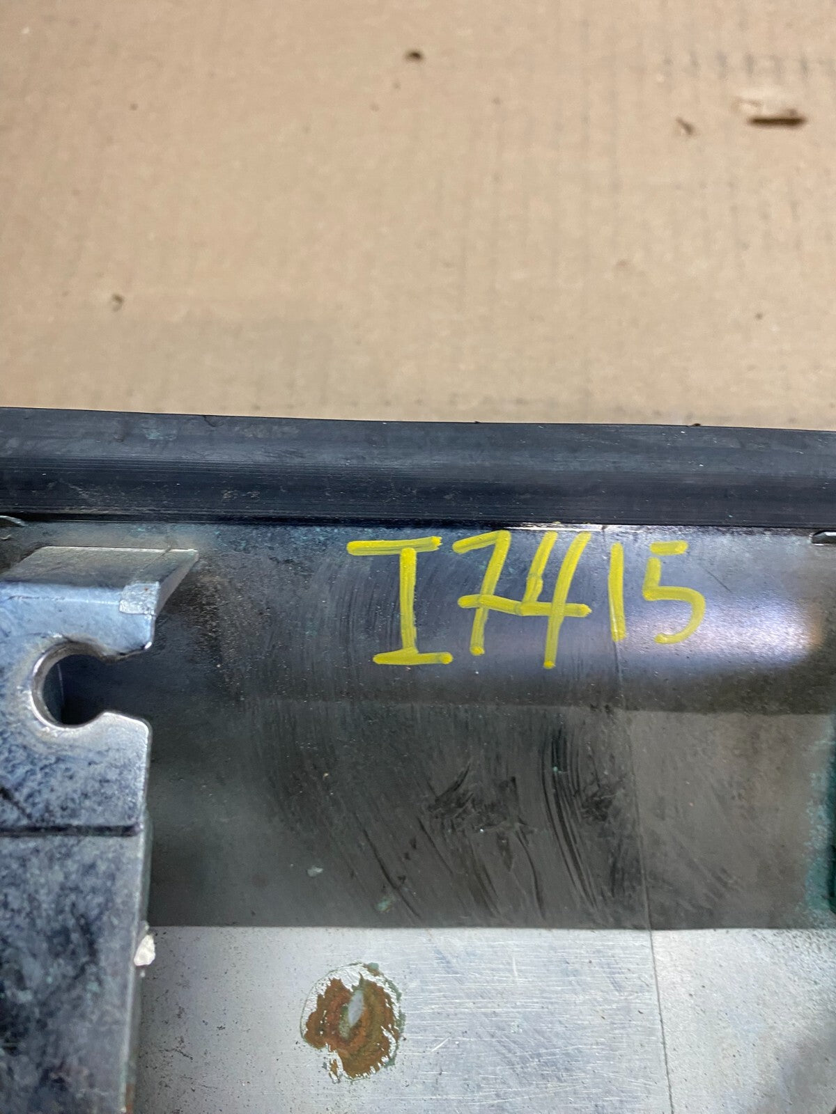 2010-2015 Gmc Terrain Lift Gate Handle Trim Back Up Camera Chrome Panel i7415 DG11