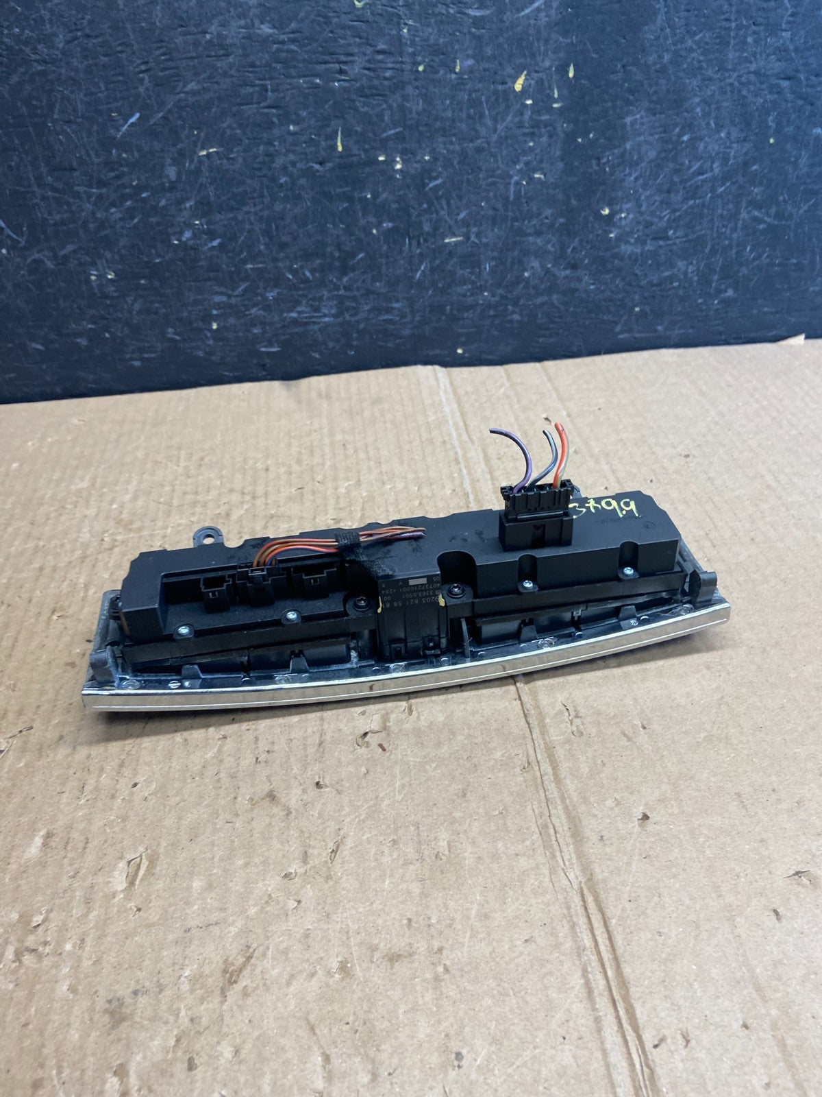 2006-2011 Mercedes W211 E350 E500 Center Console Switch Control Unit AE3899 DG4