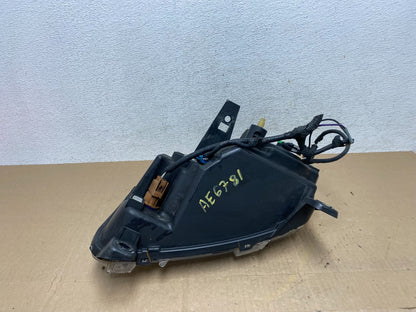 2011-2013 Jeep Grand Cherokee Right Passenger Halogen Headlight AE6781 DW8