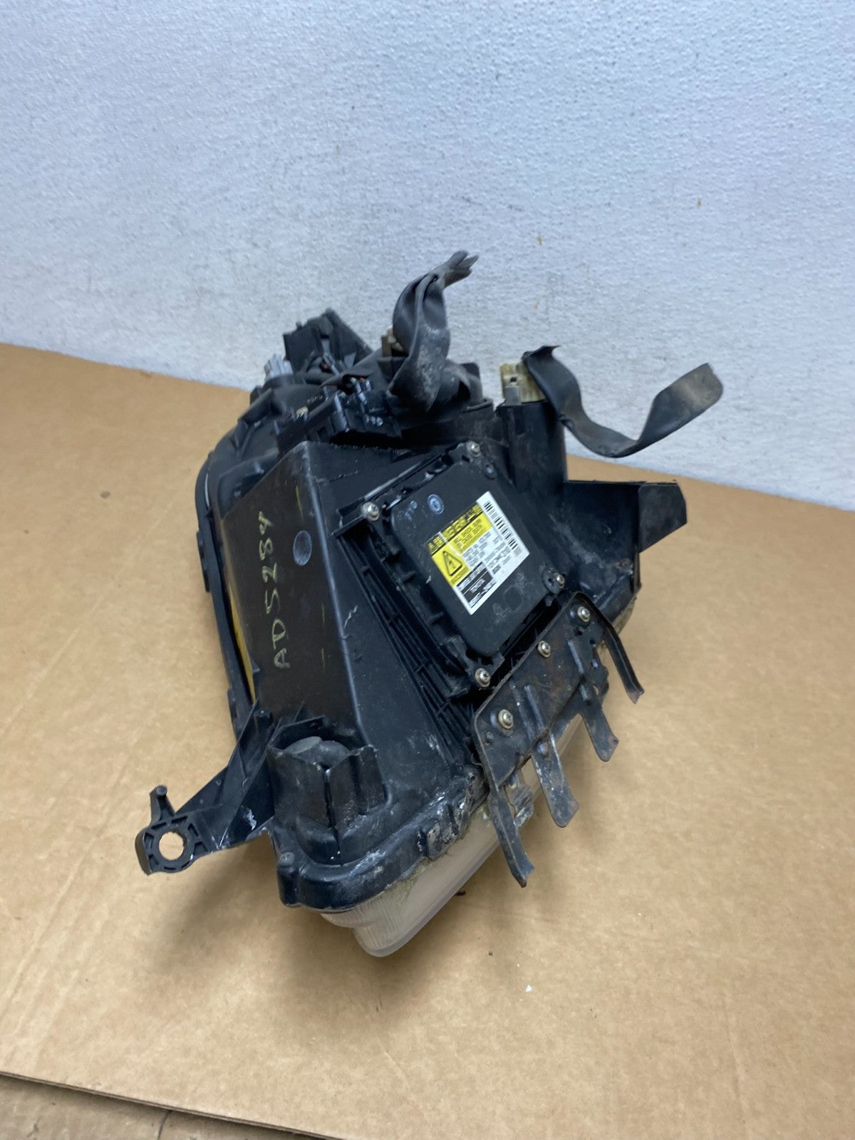 2006-2009 Toyota Prius Right Passenger Rh Side Headlight Xenon HID AD5284 DW8