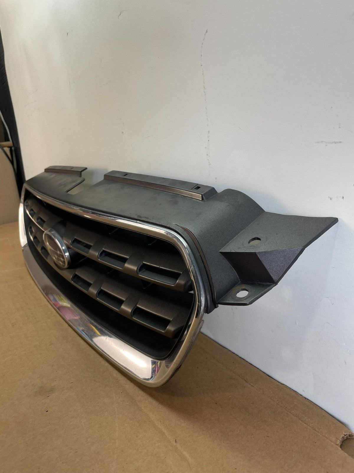 2005 to 2007 Subaru Legacy Outback Front Grill Grille AG0862 DG1