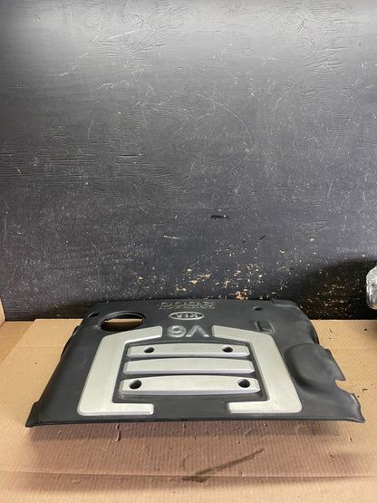 2003 to  2006 Kia Sorento 3.5L V6 Engine Motor Top Lid Cap Cover OEM Z8504 DG4