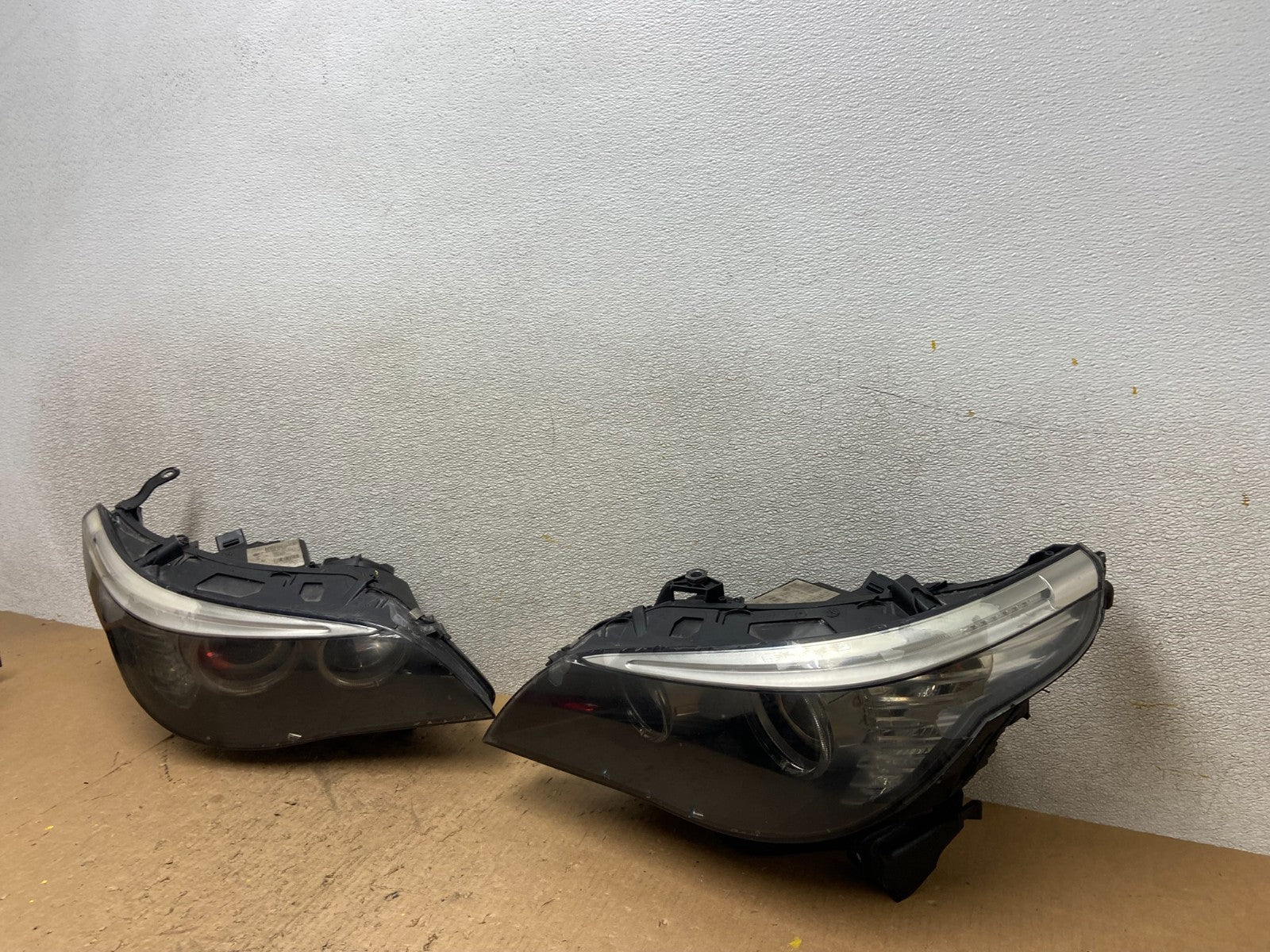 2008 - 2010 Bmw 5 Series 535I 550I Halogen Left+Right Headlights AA0092 DG1