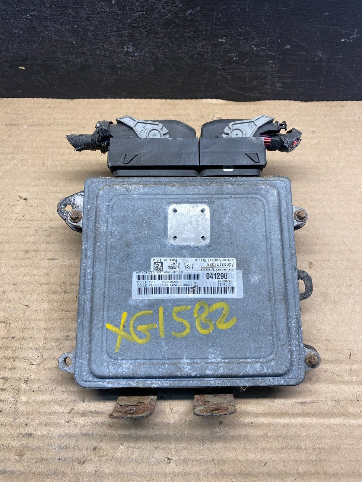 2007 Dodge Caliber Computer Brain Engine Control ECM p68019208aa ae0172 DG0