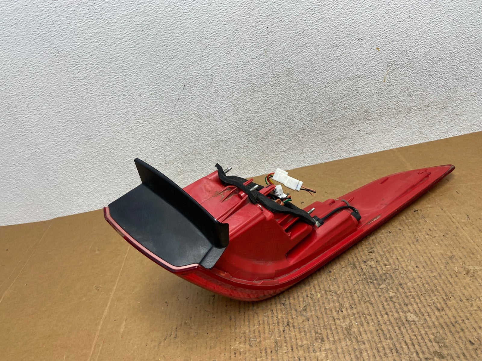 2016 to 2020 Kia Optima Right Passenger RH Side Tail Light AE1587 LK3