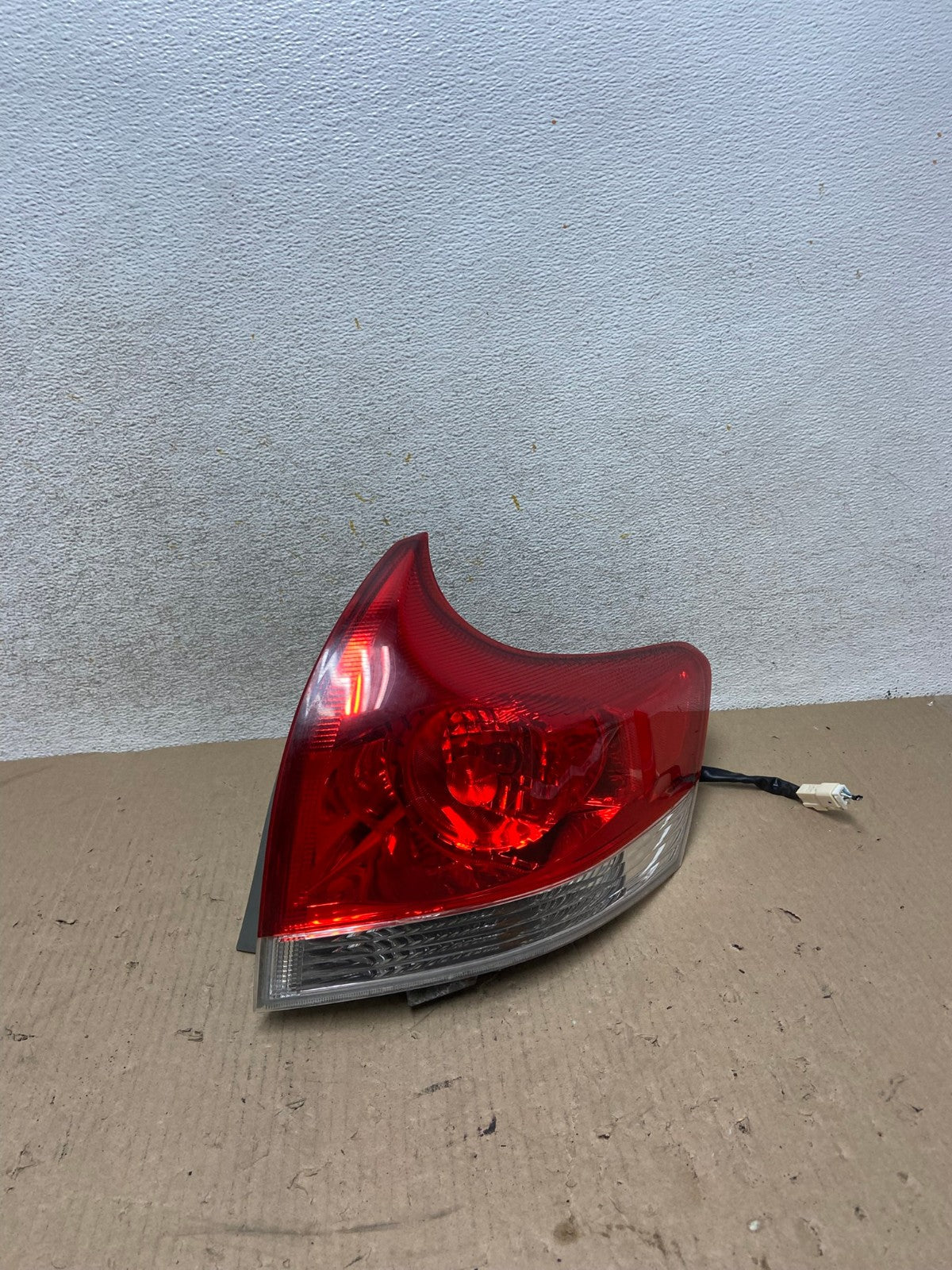 2009 to 2012 Toyota Venza Right Passenger RH Side Tail Light AH6853 LK0
