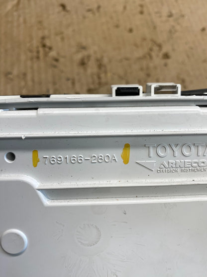 2007  to 2013 Toyota Tundra Sequoia Dash Speedometer Cluster Gauge AC4647 DG6