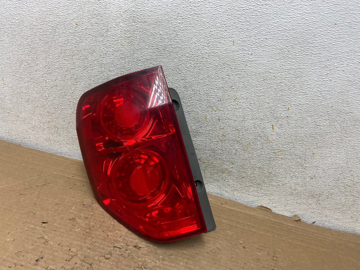 2003 2004 2005 Honda Pilot Left Driver LH Side Tail Light AH9287 LK2