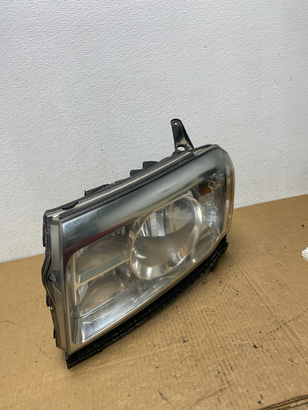 2009 2010 2011 Honda Pilot Left Driver LH Halogen Headlight AC7792 DW2