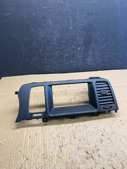 2009-2010 Nissan Murano Radio Center Console Display Bezel Air Vent OE AD1893 DG0