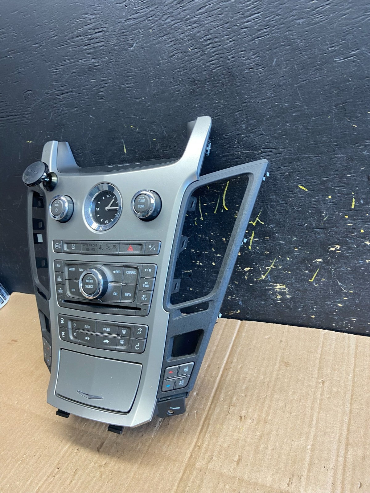 2008-2012 Cadillac CTS A/C Heater Radio Climate Control Panel Bezel OE aa8091 DG3