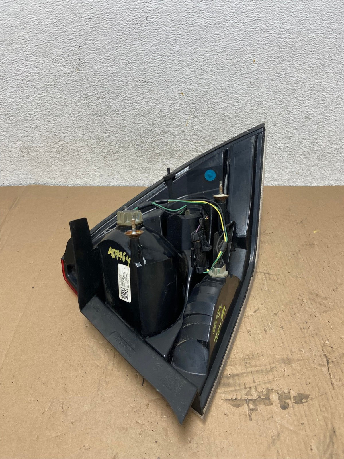 2006 to 2012 Chevrolet Impala Left Driver Lh Side Tail Light AD7764 LK6
