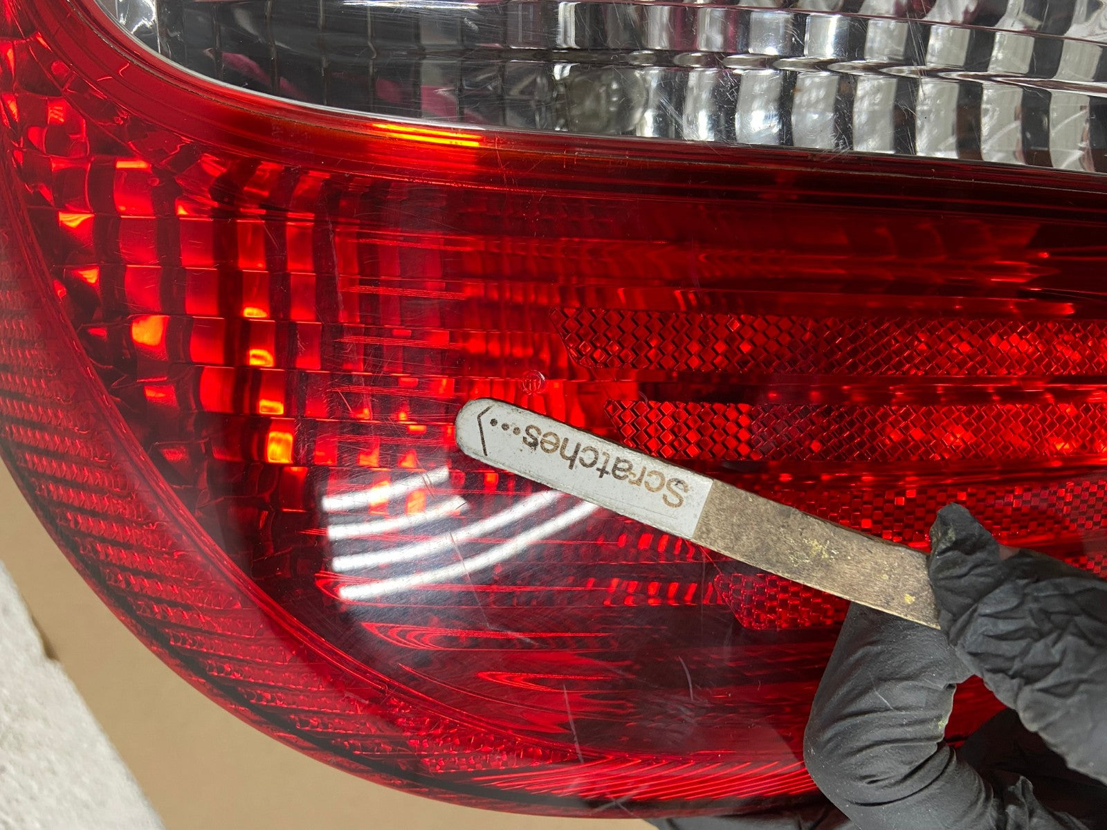 2002 2003 2004 Toyota Camry Left Driver LH Side Tail Light AG7982 LK3