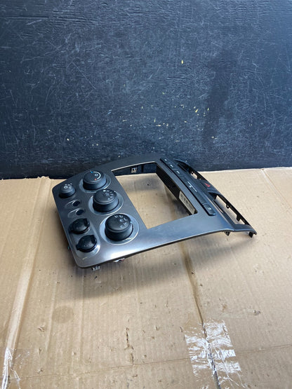2006 to 2010 Hummer H3 Center Cosnole A/C Climate Control Radio Bezel AH5579 DW2