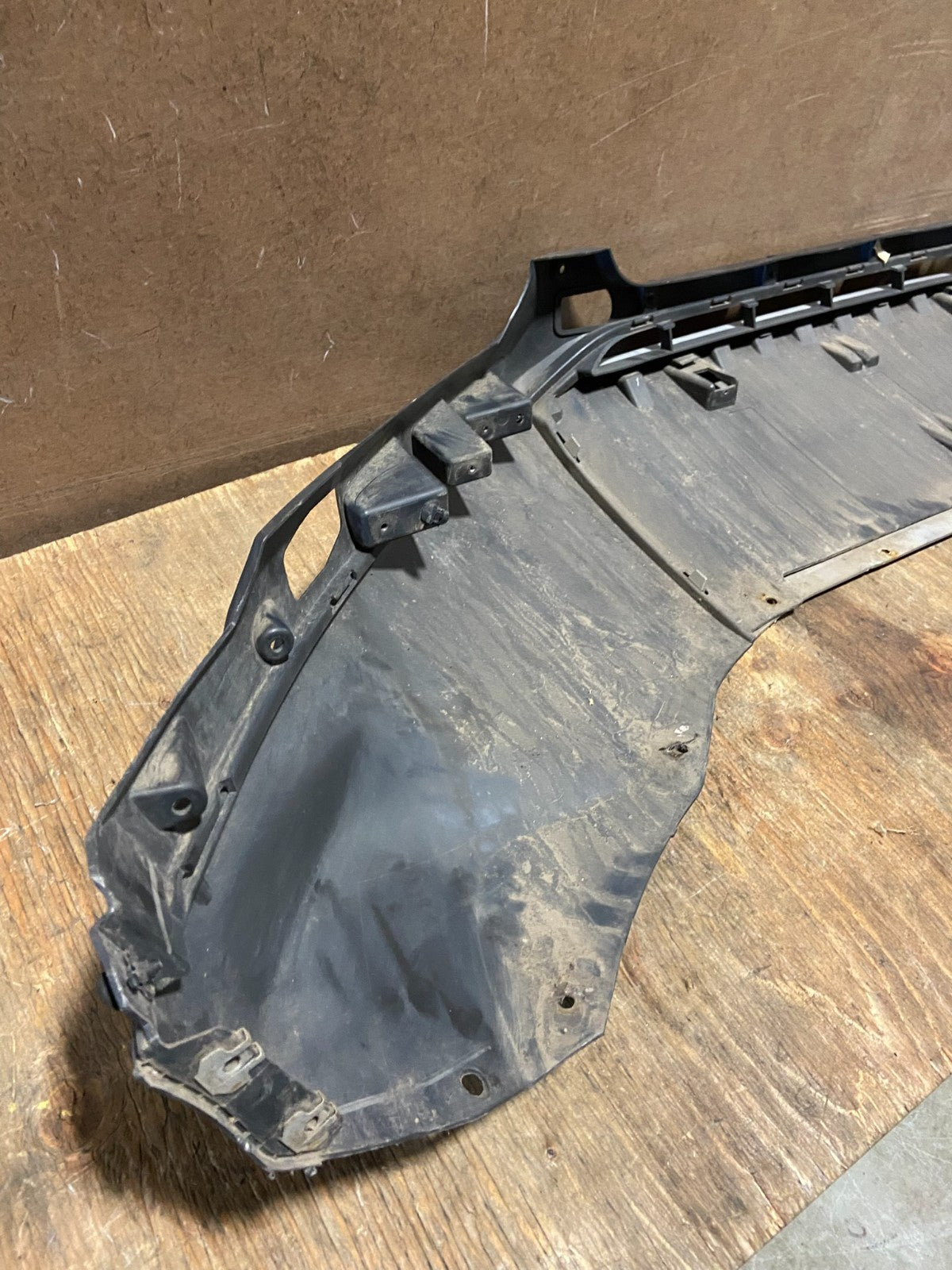 2013 to 2016 Ford Escape Front Lower Air Dam Deflector Lower Valance AG28189