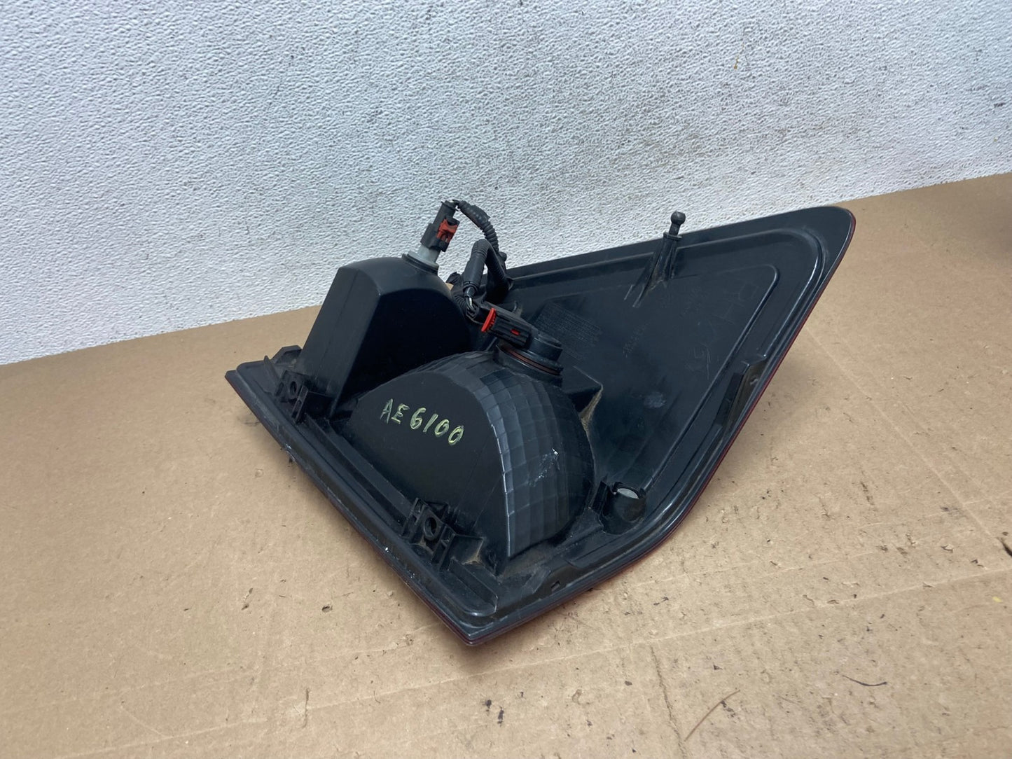 2007 2008 2009 2010 Jeep Grand Cherokee Right Passenger Tail Light AE6100 LK5