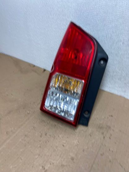2005 to 2012 Nissan Pathfinder Tail light Left Driver Lh Side AE9268 LK1