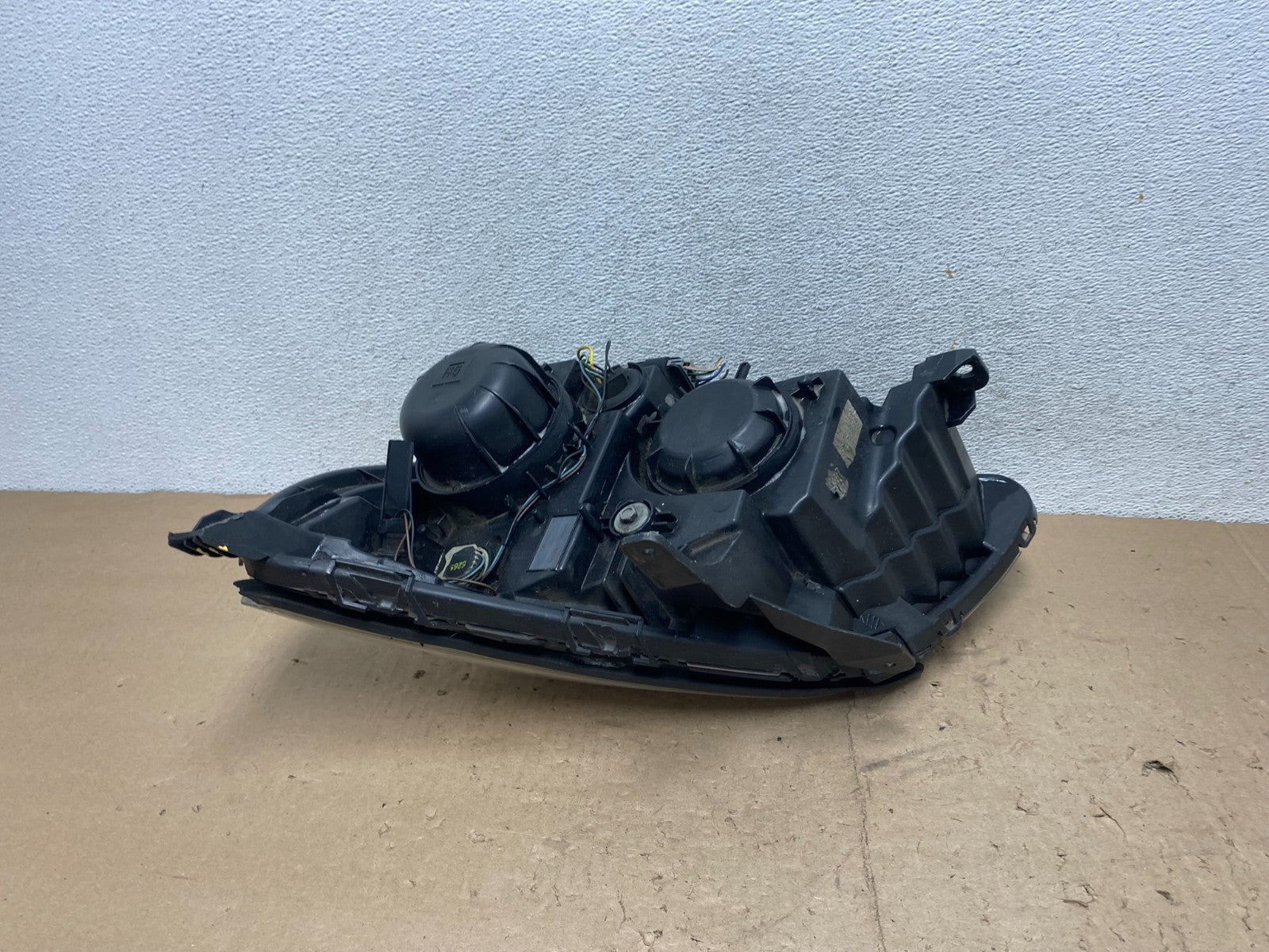 2010 - 2015 Chevrolet Equinox Halogen Headlight Right Passenger Side AG5646 DW7