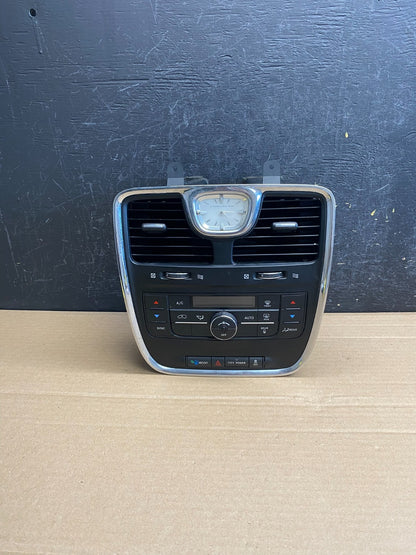 2011-2016 Dodge Grand Caravan Temperature Climate Control AC Heater af6558 DG0