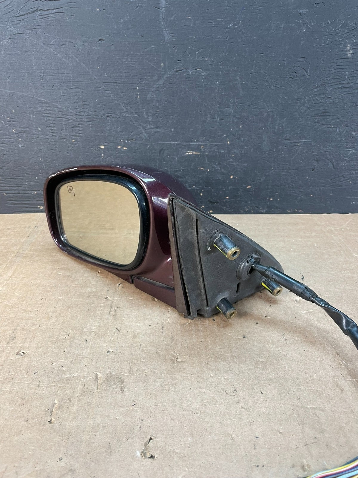 2004 to 2008 Lincoln Town Car Left Driver LH View Heat Door Mirror AE8530 DW2