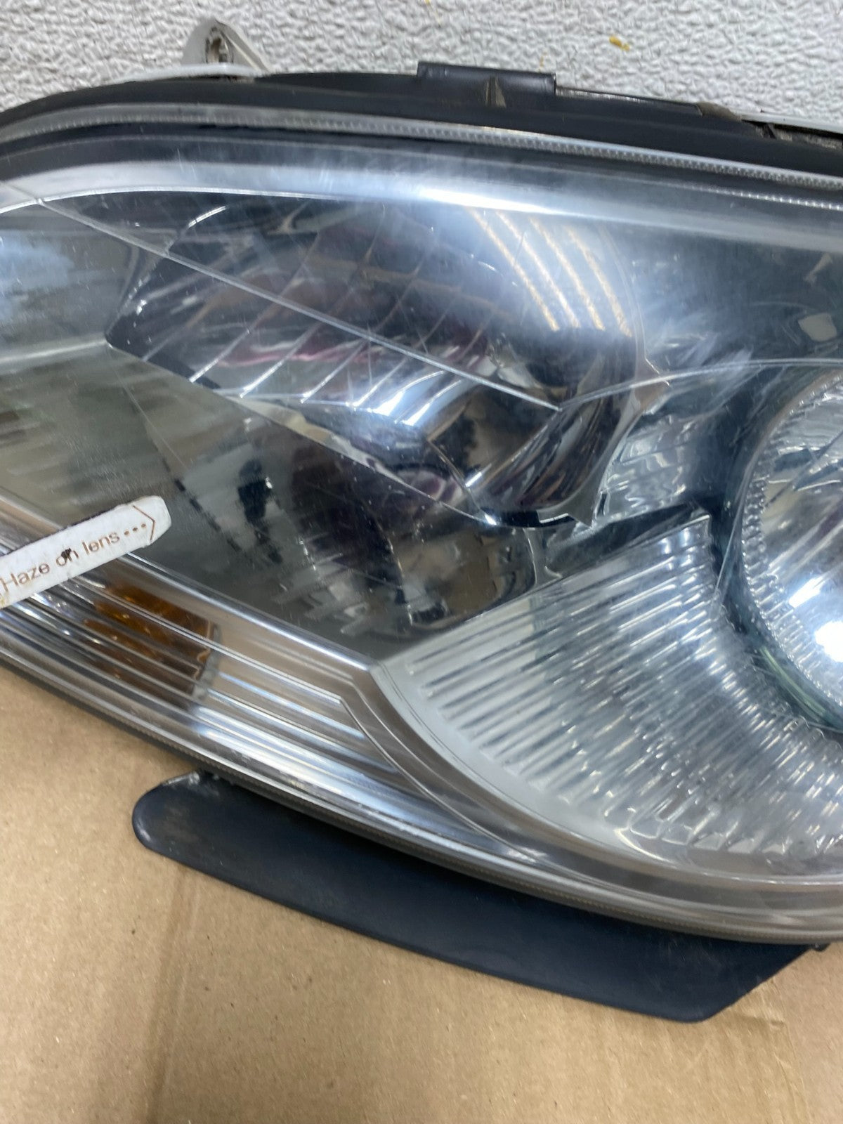 2008 to 2012 Chevrolet Malibu Left+Right Side Set Headlights AI1149 DW6
