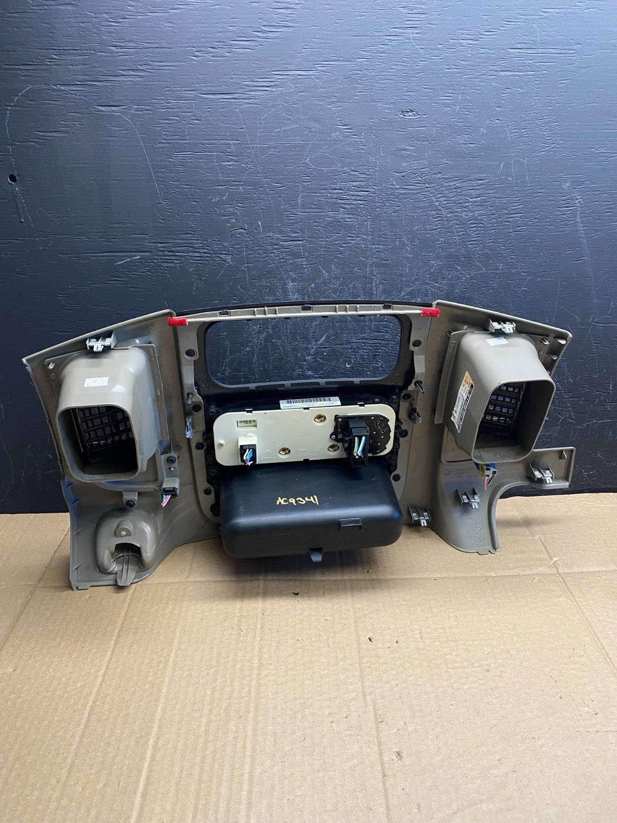 2002 to 2005 Dodge Ram Radio Climate Control Dash Air Vent Bezel Trim AC9321 DG3
