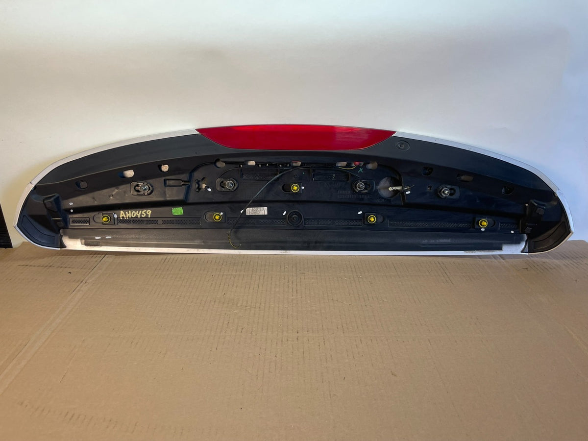 2015-2018 Volvo V60 Spoiler Wing Third 3rd Brake Light ah0459 DG7