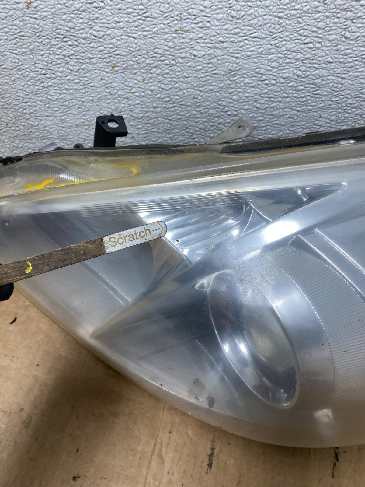 2012 2013 2014 Toyota Prius V Left+Right Side Halogen Headlights T5191 DW6
