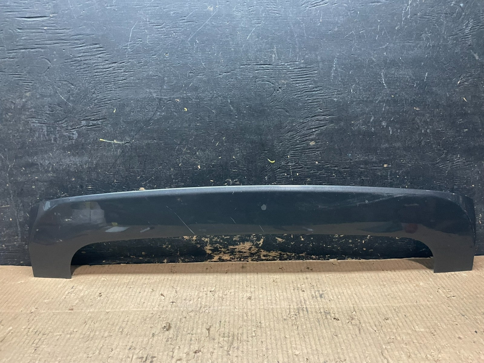 2008 to 2015 Toyota Land Cruiser Rear Lift Gate Hatch Spoiler Wing Y6655 PS0