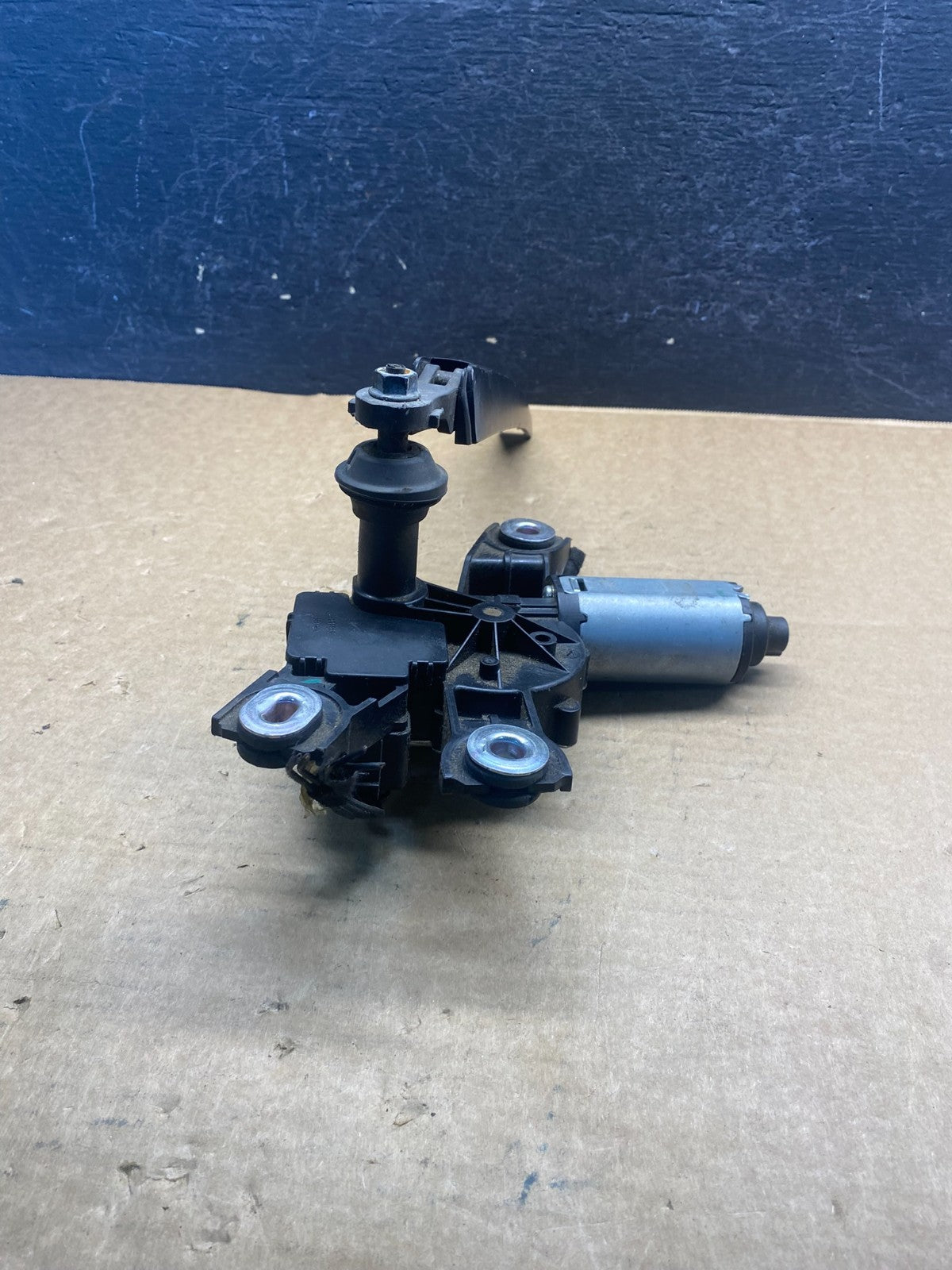 2011 to 2016 Volkswagen Tiguan Rear Window Wiper Motor AF6593 DG4