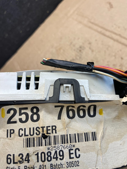 2004 - 2005 Ford F150 F-150 Lariat Speedometer Cluster Gauge ae1878 DG6