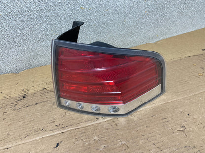 2007 2008 2009 2010 Lincoln Mkx Right Passenger Rh Side Tail Light Oem AB5233 LK0