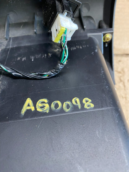 2003 - 2004 Mitsubishi Outlander Center Dash Bezel Radio Navi Trim AG0098 DG5