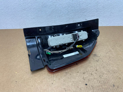 2002 to 2009 Gmc Envoy Left Driver Lh Side Tail Light OEM AC3505 LK5