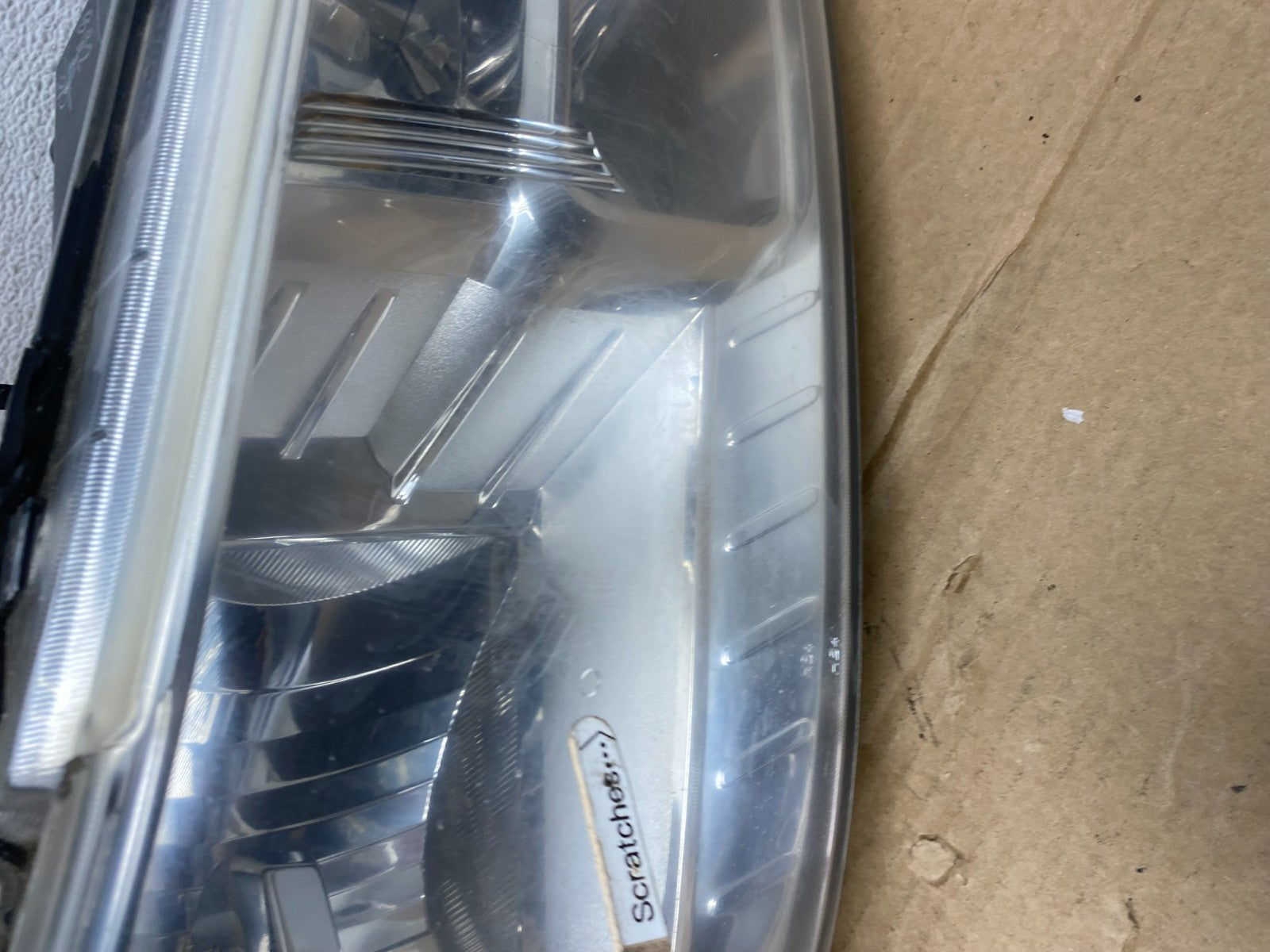 2009 to 2017 Dodge Journey Headlight Right Passenger Rh Halogen AD3890 DW3