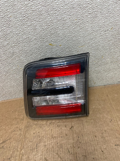 2013 to 2016 GMC Acadia Right Passenger RH Side Inner Tail Light AA3819 DW0