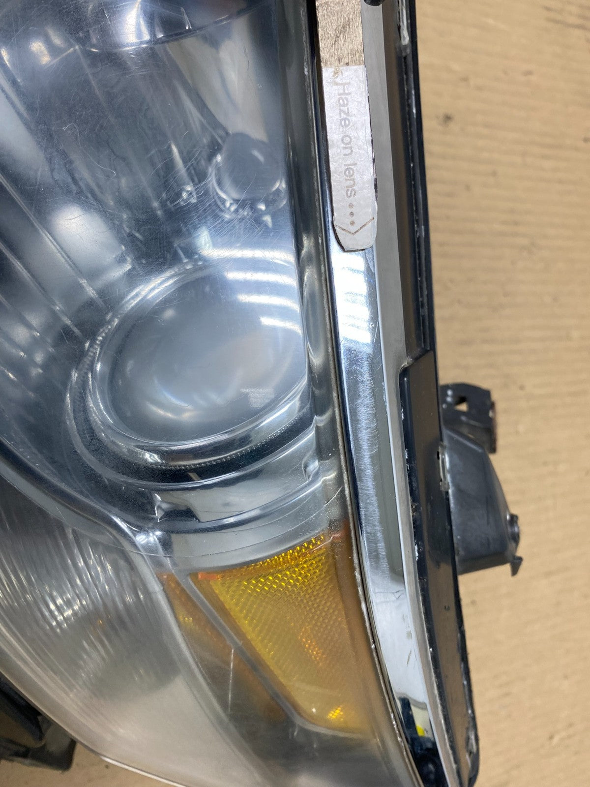 2006 to 2009 Lincoln MKZ Zephyr Left Driver Headlight Halogen AH3058 DW4
