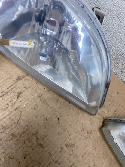 2001 2002 2003 Toyota Sienna Left+Right Side Headlights Halogen Q2902 DW6