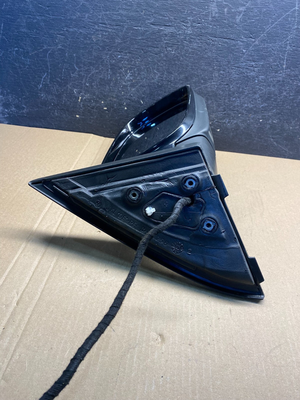2004 to 2007 Volkswagen Touareg Right Door Power View Door Mirror AG3508 DW4