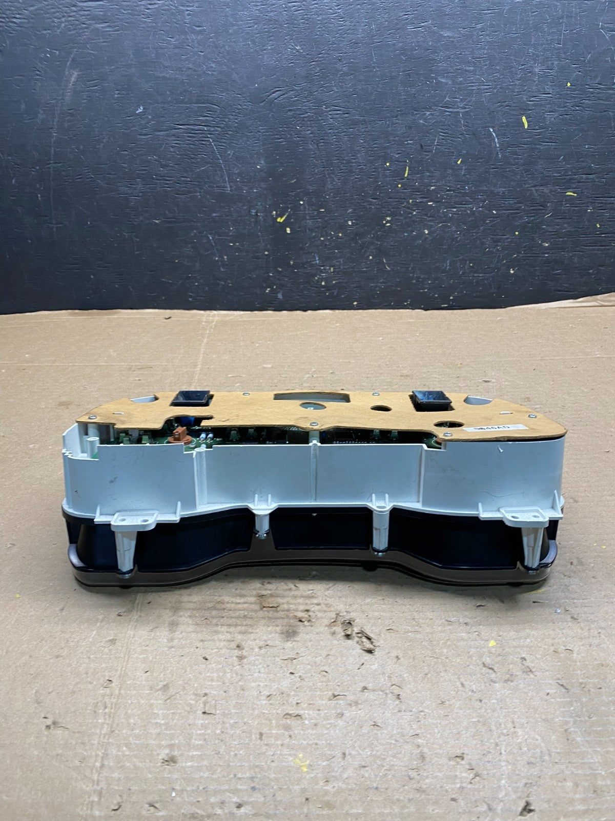 2001 2002 2003 Dodge Durango Speedometer Instrument Cluster Gauge OEM R2817 DG6
