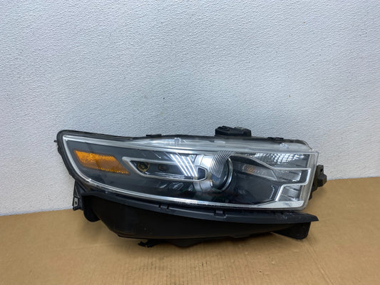 2013 to 2019 Ford Taurus Right Passenger RH Side Headlight Halogen AC7521 DW0
